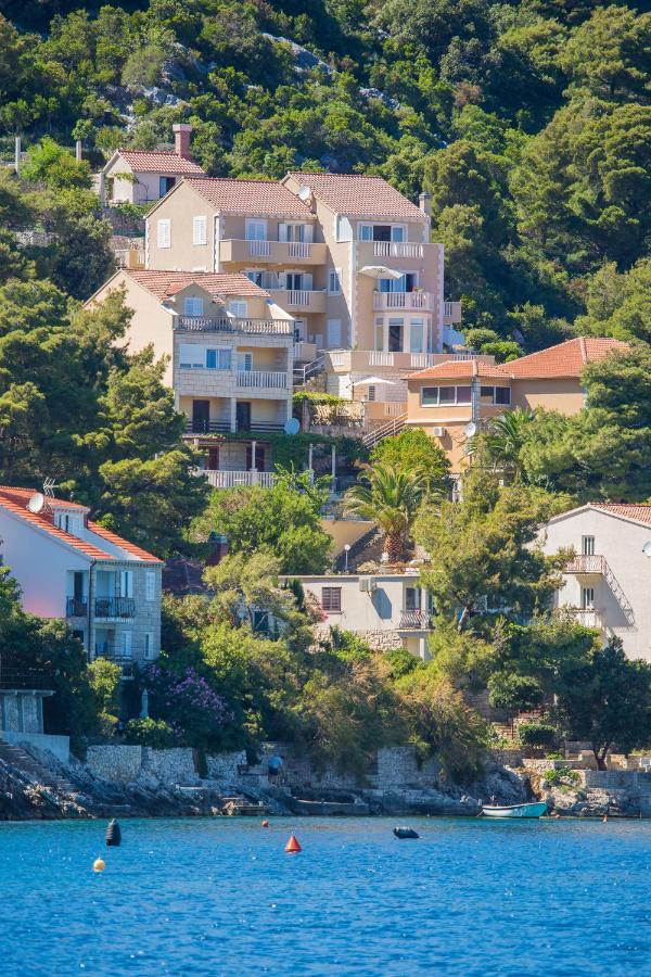 Apartments More Sobra Екстериор снимка